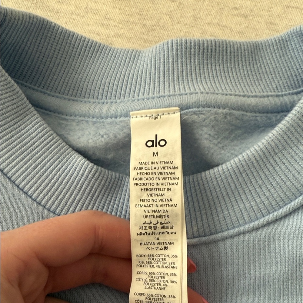 ALO Yoga Light Blue Sweatshirt and Shorts Set - Picture 2 of 6